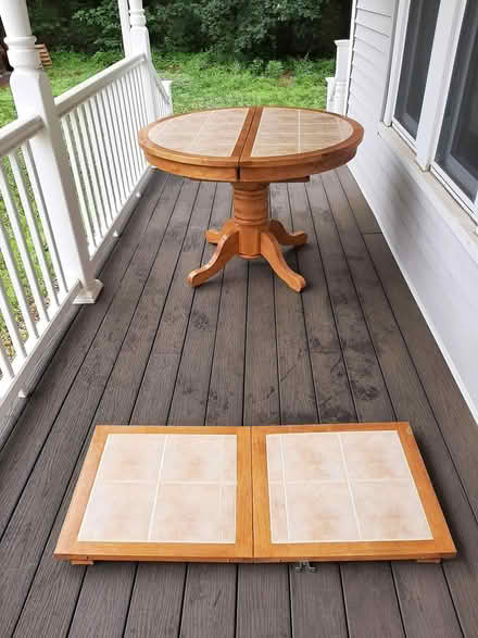 Photo of free Dining room table (Shirley village) #2