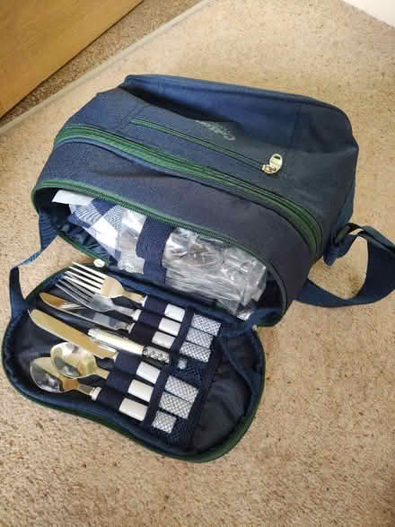 Photo of free Insulated picnic bag (Eaton NR4) #1