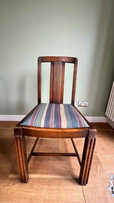 Photo of free Sml extending dining table & chairs (CA4 High Hesket) #3