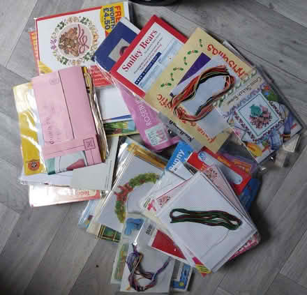 Photo of free Mini X stitch kits (Netherley L27) #1