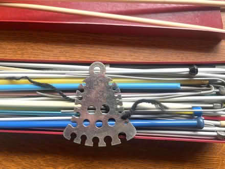 Photo of free Box of knitting needles (Stanley Green BH15) #2