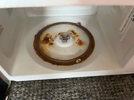 Photo of free Microwave (Hessle) #2