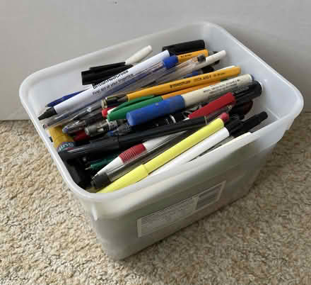 Photo of free Non-working pens (Bognor Regis PO21) #1
