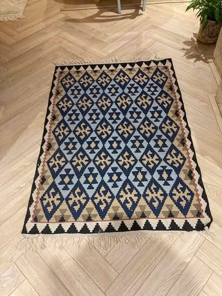 Photo of free Thin patterned rug (West Ealing) #1