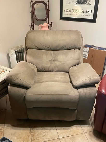 Photo of free Recliner (Niceville) #1