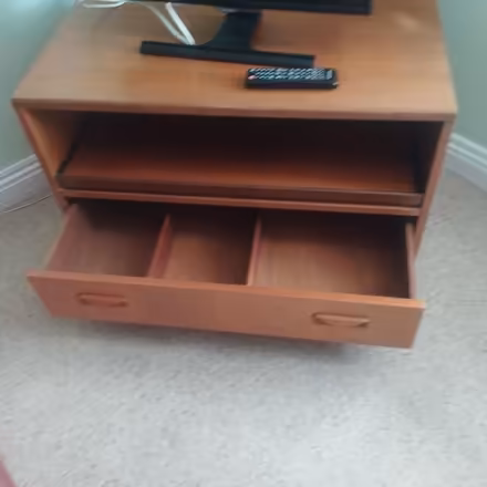 Photo of free Wooden Television Table (Farnborough GU14) #1