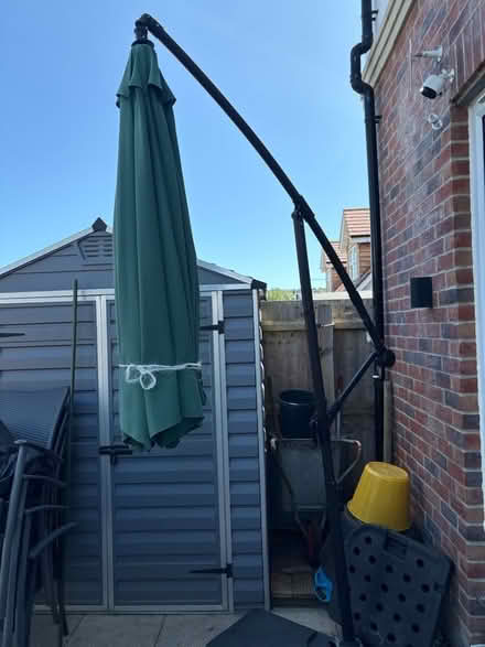Photo of free 150cm Cantilever Sun Shade And Cover (Swanage BH19) #2