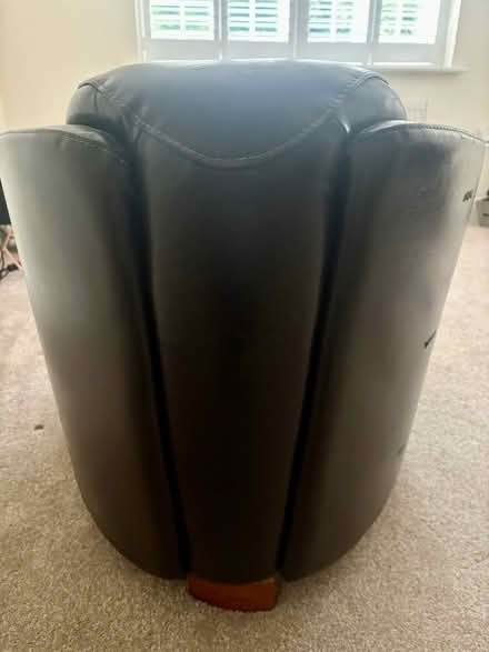 Photo of free Tan leather bucket chair (St Pauls Ward GU15) #4