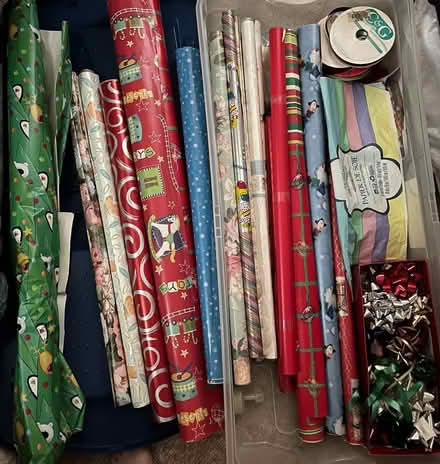 Photo of free Gift Wrapping supplies (Somerville, Spring Hill) #1