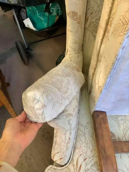 Photo of free cushion armchair (94025) #4