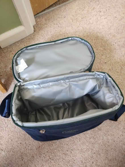 Photo of free Insulated picnic bag (Eaton NR4) #2