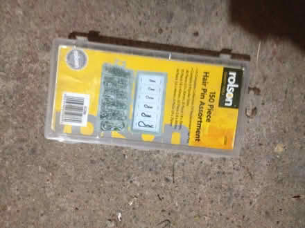 Photo of free box of cotta pins (Quinton B32) #1