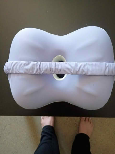 Photo of free Side sleeper knee pillow (International district) #1