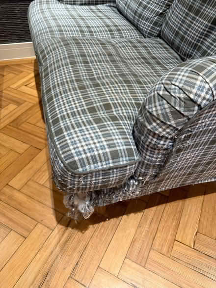 Photo of free sofa 2 seats (N134bg) #3