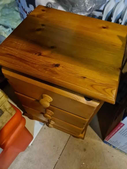Photo of free Small Pine drawer unit (Weybridge KT13) #2