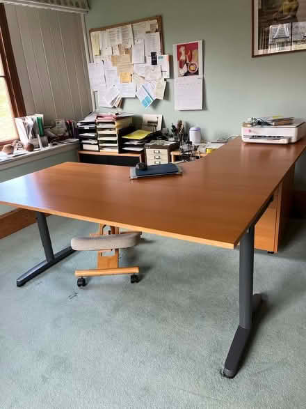 Photo of free Large corner desk (two sections attached) (Sciennes EH9) #1