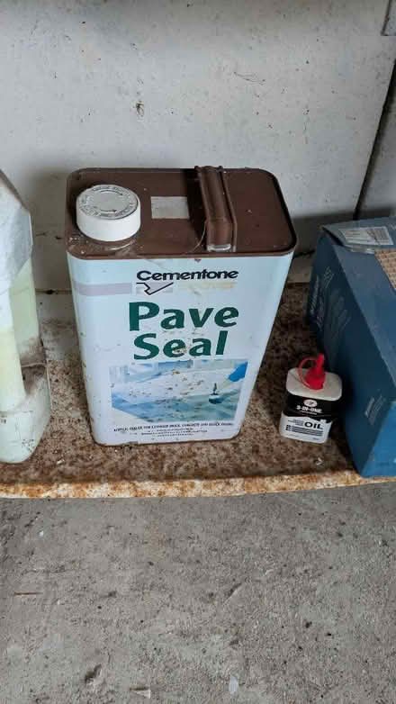 Photo of free Various sealed Paint, car polish,Car oil (Creeting St Mary IP6) #2