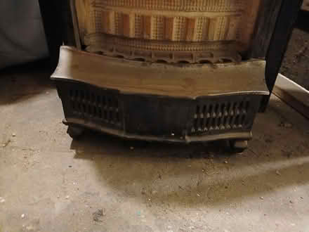 Photo of free decorative gas fire (Portobello EH15) #4