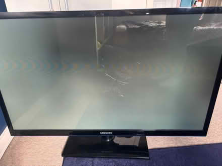 Photo of free 52inch Samsung flat tv (MK42) #1