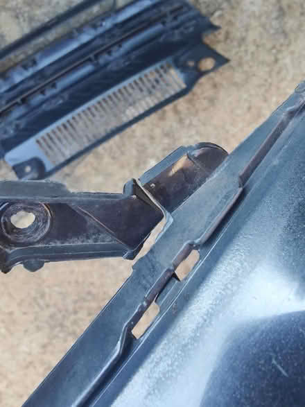 Photo of free VW Golf 1.4 TSI Mk6 Bumper etc (BS30) #4