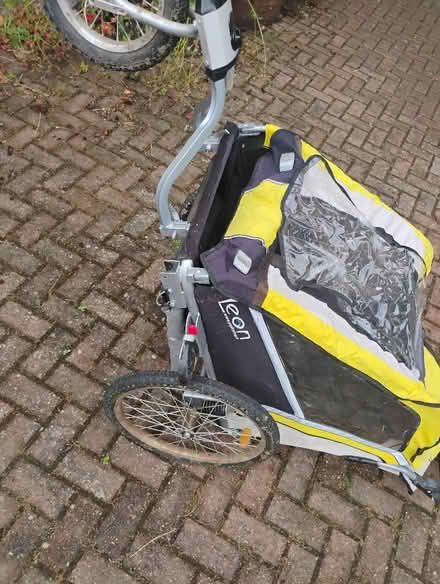Photo of free Stroller & bike wagon 2in1! (Abingdon OX14) #2