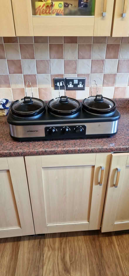 Photo of free Triple Slow Cooker (CT10) #3