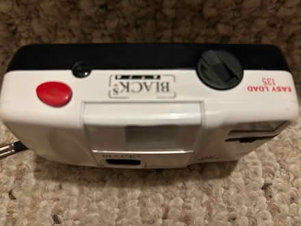 Photo of free Blacks 135 mm camera (L5L 5P5) #3