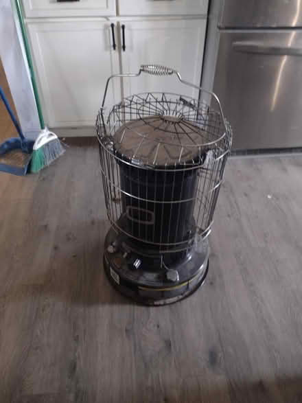 Photo of free kerosene heater (Hampstead) #2