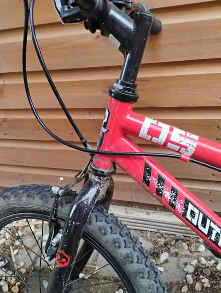 Photo of free Kids bike for 6-9 year olds (Abingdon OX14) #2