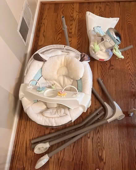 Photo of free Gently used baby swing (West side of Newark) #1