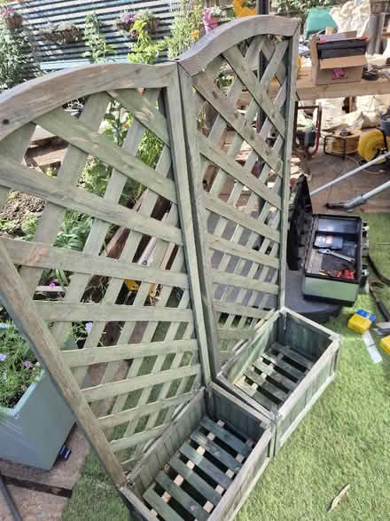 Photo of free Trellis (Holmer Green HP15) #3