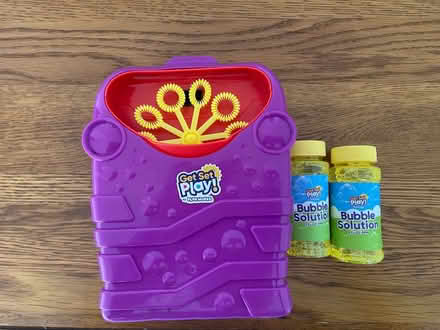 Photo of free bubble machine and bubbles- promised (Histon CB24) #1