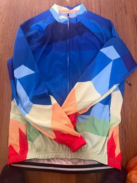 Photo of free Long sleeve cycling top with 3 back pouches (Emscote Mill CV34) #1