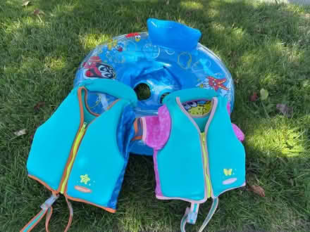 Photo of free Swim gear for 2-4 years (newark) #1