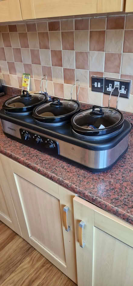 Photo of free Triple Slow Cooker (CT10) #1