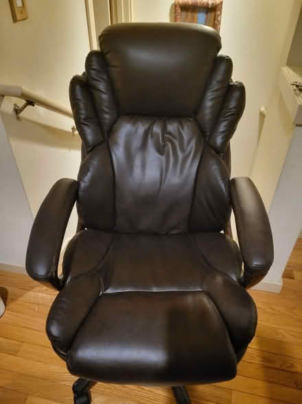 Photo of free Office Chair (Issaquah.) #1