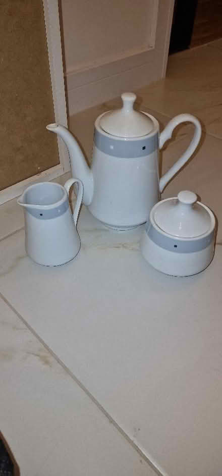 Photo of free Teapot ith matching milk jug and sugarpot (Burnham SL2) #1