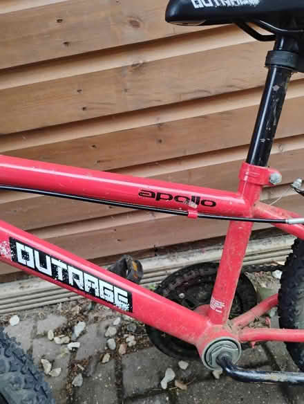 Photo of free Kids bike for 6-9 year olds (Abingdon OX14) #3