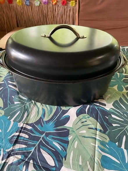 Photo of free Roasting pan with rack (Clifton park, off exit 8A) #1