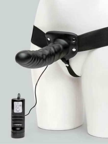 Photo of free vibrating strap-on 8 inch (Bolton BL2) #1