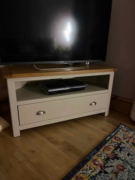 Photo of free Corner TV Cabinet (DA13) #2