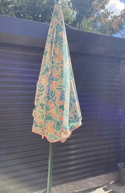 Photo of free Garden parasol (Bradford BD2) #2