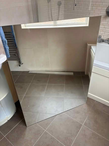 Photo of free Large mirror (Gosforth) #1