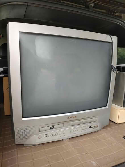 Photo of free 36" tv (Odenton) #1