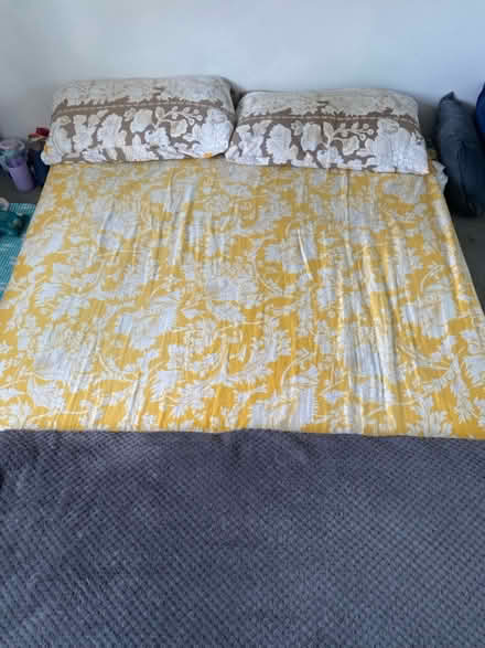 Photo of free Fitted sheet and 2 pillow covers (Stevenage SG1) #1