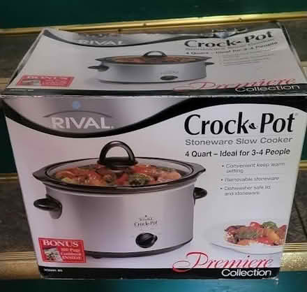 Photo of free Crock pot (North side of Elmhurst) #1