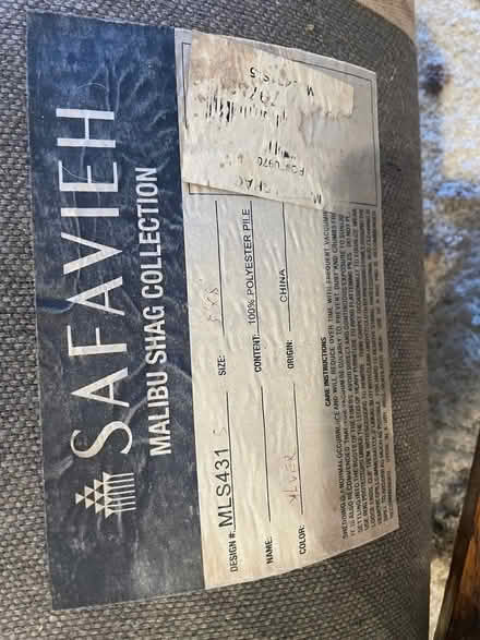 Photo of free 5x7 rug (Park slope Brooklyn 11215) #3