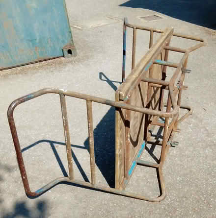 Photo of free Trolley, needs wheels. (New Bradwell MK13) #2