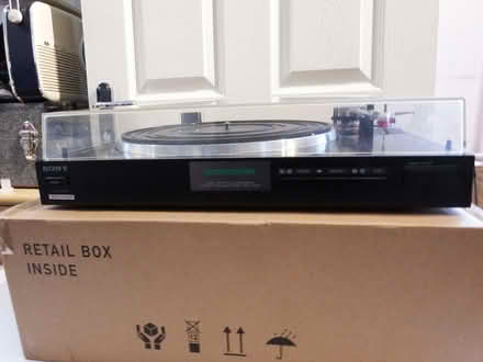 Photo of free Sony Record Deck (Needs some attention) (Vale LA1) #2
