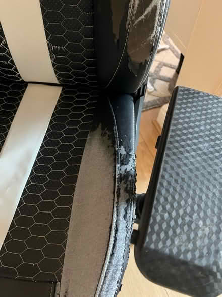 Photo of free Office/gamer chair (Harrow) #2
